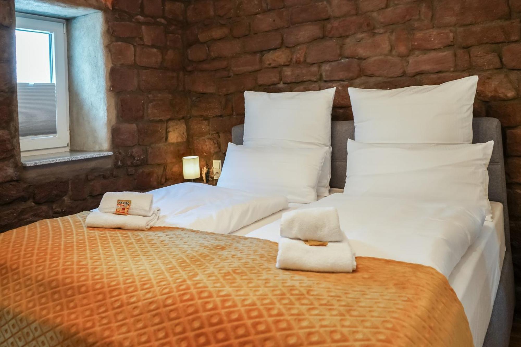 7Seas Boutique Aparthotel Homburg - Stilvoll, Digital & Ideal Fuer Familie & Business Εξωτερικό φωτογραφία